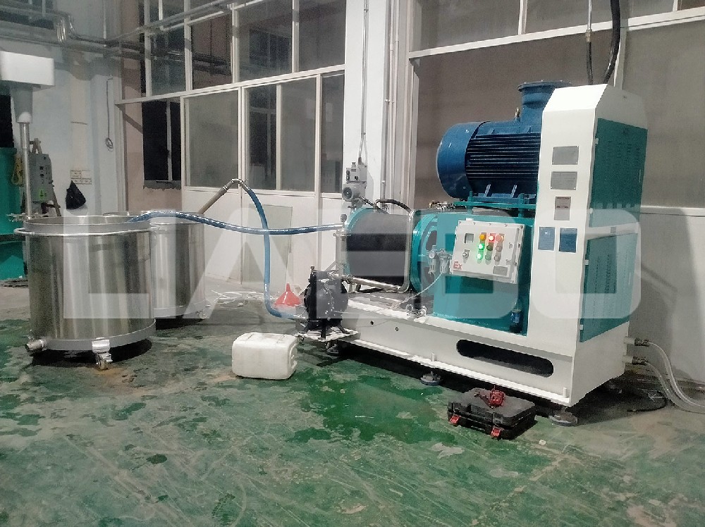 廣東某新材料企業(yè)100L砂磨機調試成功